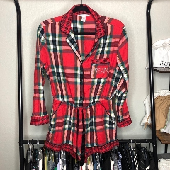 VICTORIA’S Secret Dream Red Plaid Romper Pajamas - Picture 1 of 7